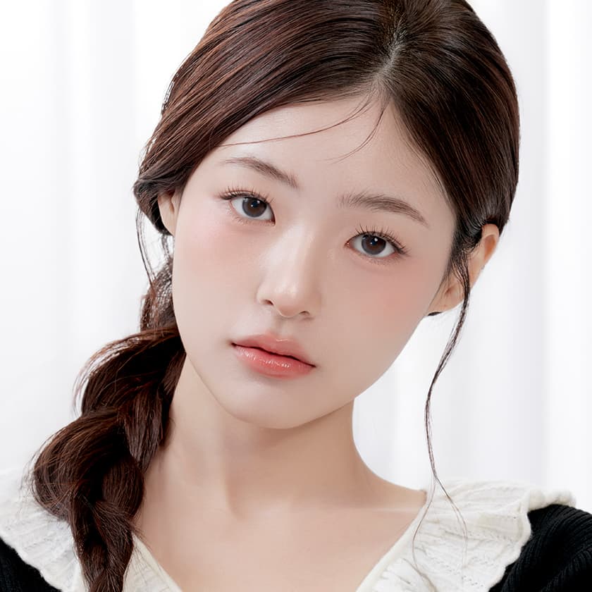 데이어리_그레이_모델컷.jpg